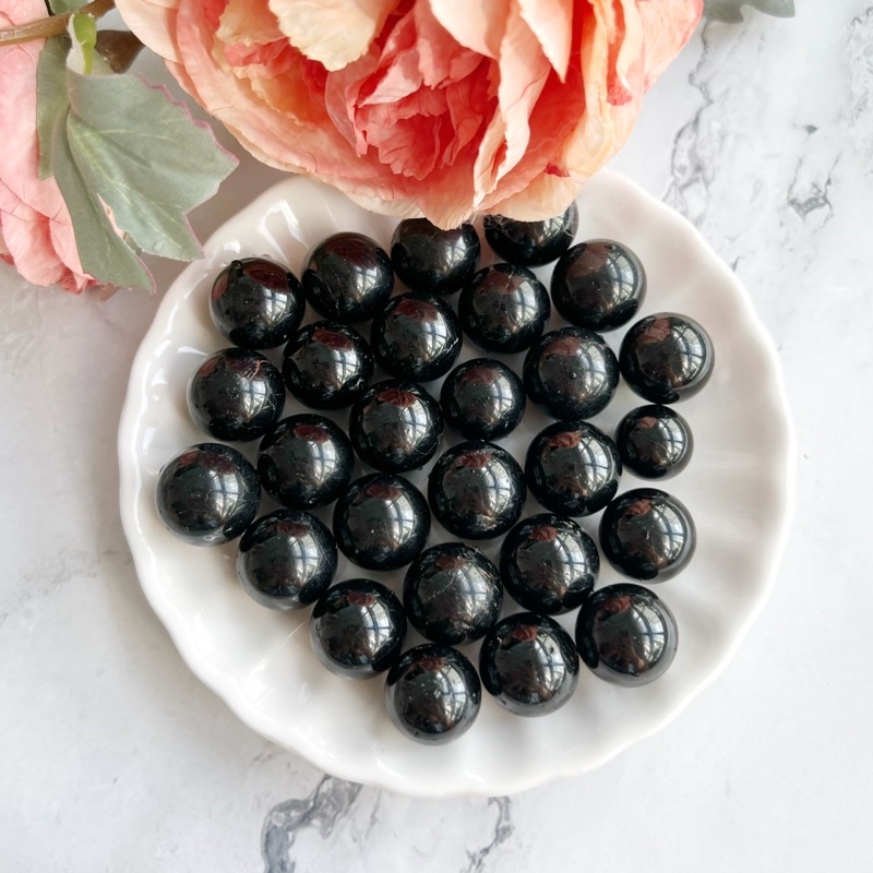 SG INSTOCKS BLACK TOURMALINE SPHERE