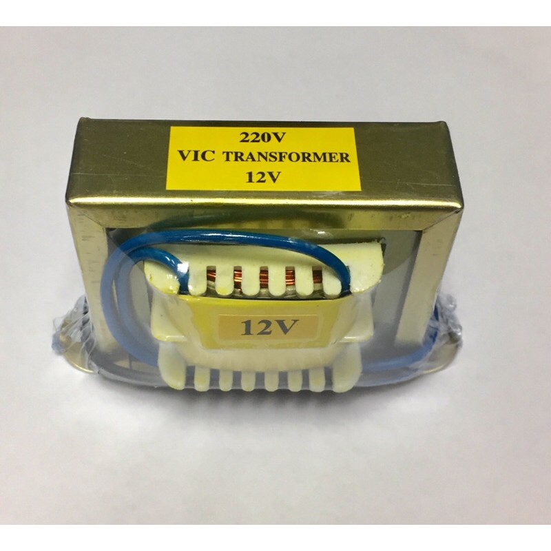 1ชิ้น หมัอแปลง 12โวลท์ 2แอมป์ (12/220) Transformers in put 12V out put 220V 2A size 2.8x6.5x7.8CM. ฐ