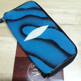 กระเป๋าสตางค์งูทะเล  sea snake  wallet+stingray long wallet swift sky blue super grade
