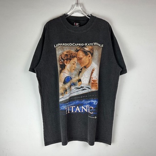 เสื้อวง titanic ป้ายGiant ผ้าเฟด เสื้อทัวร์ เสื้อวินเทจ งานbootleg ทรง90 oversizeโอเวอร์ไซต์  raptee เสื้อยืดแฟชั่น