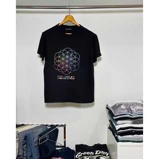 เสื้อยืดผ้าฝ้ายพิมพ์ลายแฟชั่นเสื้อวงมือสอง COLDPLAY A HEAD FULL OF DREAMS Size M มือ2