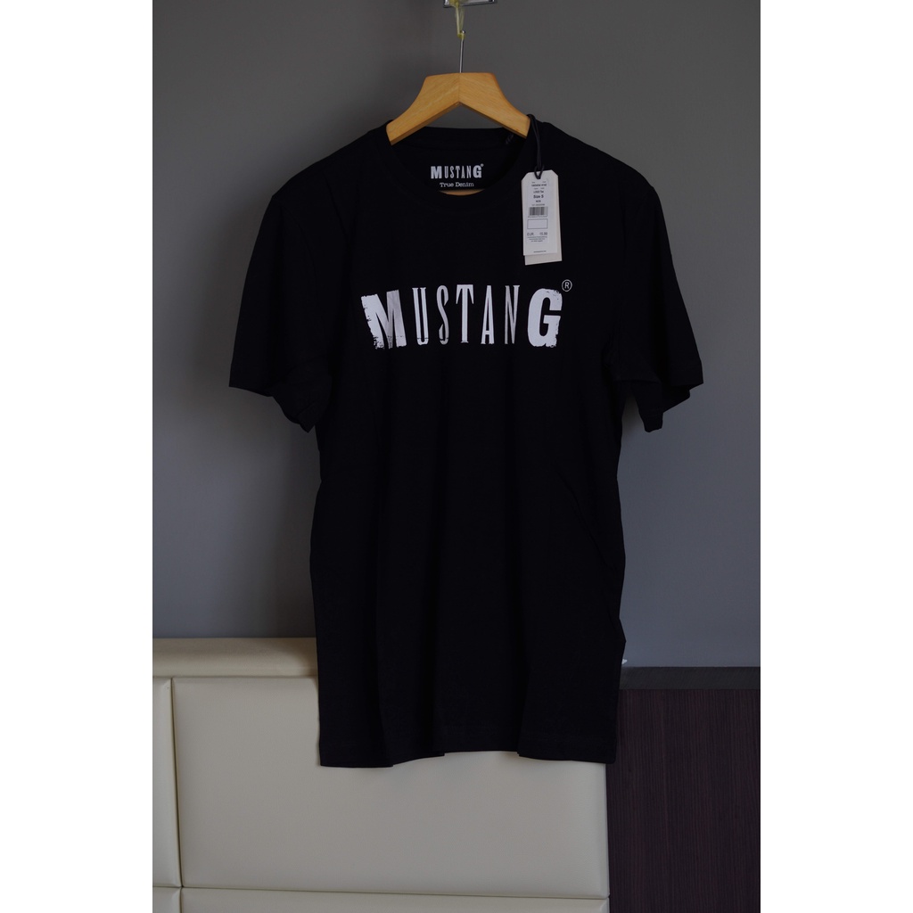 Mustang Alex C Print UK Size M & S Regular fit ผ้าคอตตอน 100% สีดํา