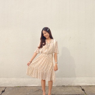 🍁&lt;Chiffon Dress&gt; เดรสชีฟองลายดอกสไตล์เกาหลี • ส่งฟรีลทบ คุ้มมากจ้า