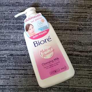 บิโอเร  เมคอัพ รีมูฟเวอร์ คลีนซิ่ง มิลล์ Biore Makeup Remover Cleansing Milk 180ml. (คลีนซิ่งน้ำนม)