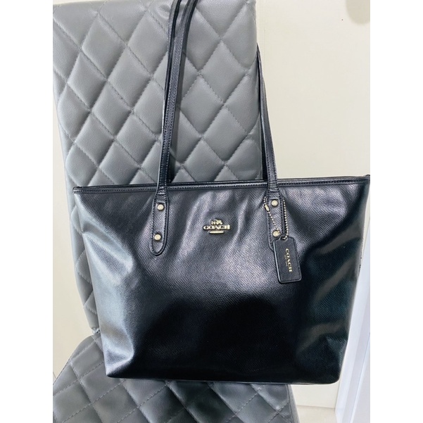 กระเป๋าสะพาย Coach จาก USA ของแท้สภาพ 90%🇺🇸