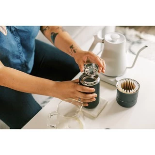 FELLOW - Carter Move Mug 12 ออนซ์ Tumbler กระติกน้ำ เก็บอุณหภูมิ ขวดน้ำ พกพา แก้วน้ำเคลือบเซรามิก