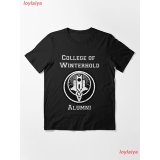 College Of Winterhold Alumni Essential T-Shirt เสื้อยืดผู้ชาย ลายการ์ตูนพิมพ์ลายเสื้อลายการ์ตูนผู้หญิง เสื้อคอกลม สินค้า