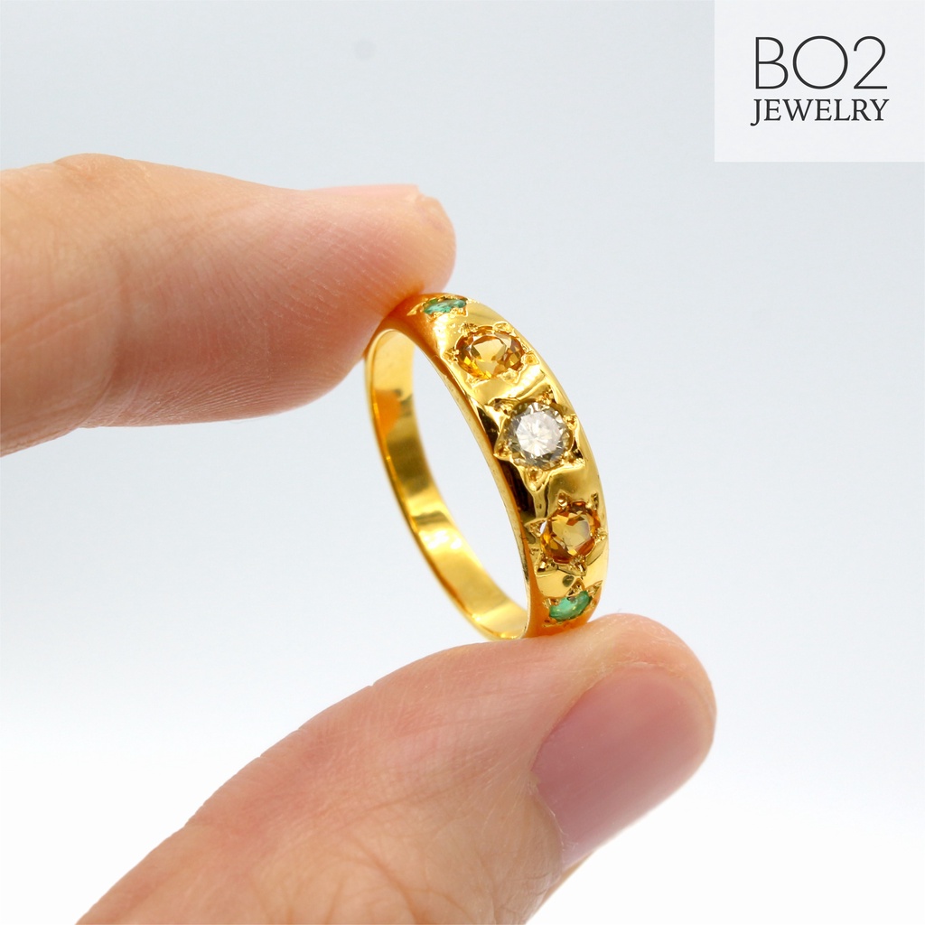 แหวนทองแท้ หลุดจำนำ size 57 ทองแท้ 18k ทรงปอกมีดประดับเพชรสี บุษราคัมและมรกต
