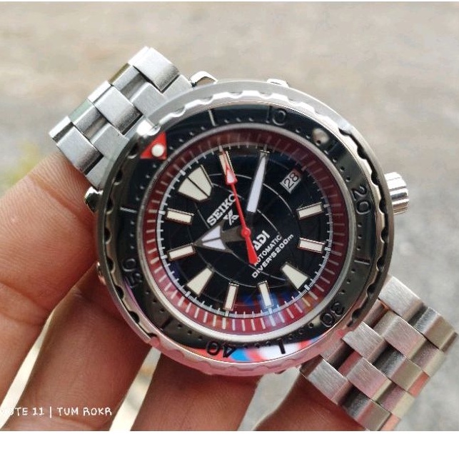 Seiko Mod Baby Tuna Black PADI. Special Custom