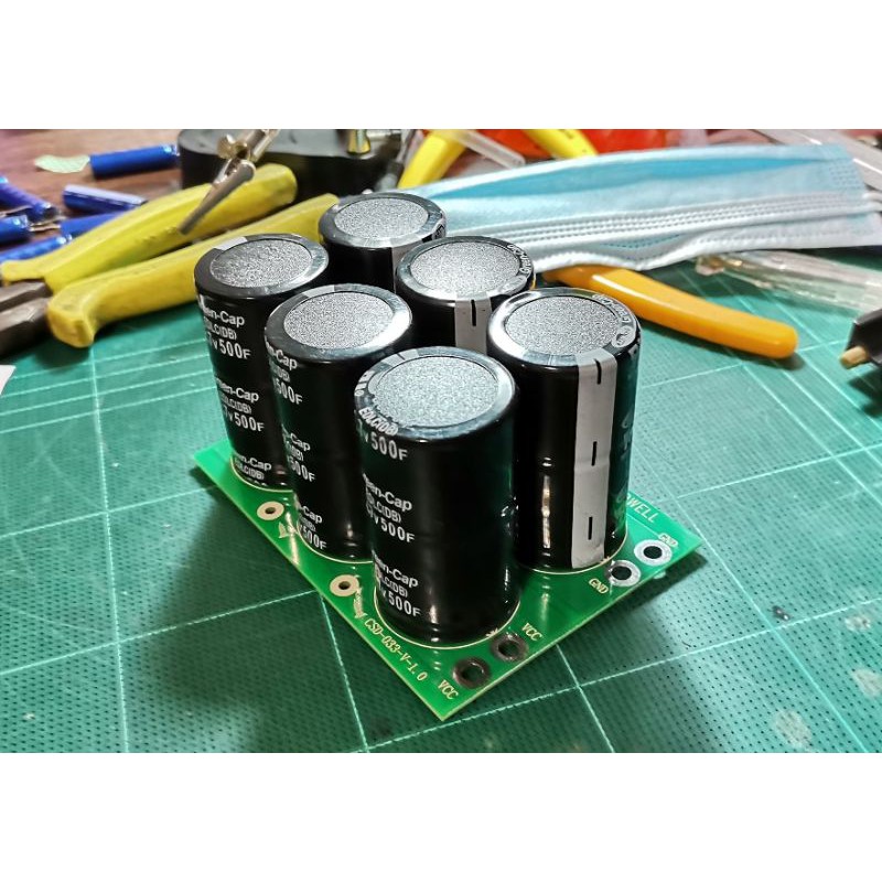 Super Capacitor 2.7V 500F 6 ลูก + บอร์ดรวม
