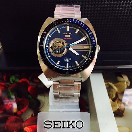 Seiko Retro Open Heart Automatic "Batman" New