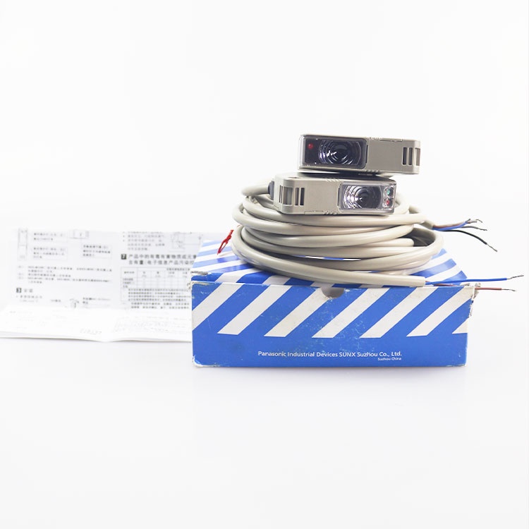 YY ใหม่ NX5-M30A โฟโตอิเล็กทริคสวิตช์ NX5-M30P M30AD โฟโตอิเล็กทริคเซนเซอร์