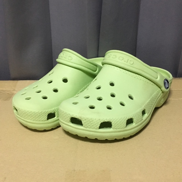 รองเท้าสวม คร๊อกเด็ก (Crocs) มือสองของแท้