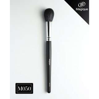 แปรงปัดแก้ม Magique (Blush Brush) ขนแพะดำแท้100% (M050)