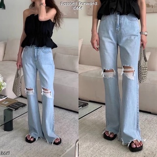 🇰🇷New🇰🇷  มาละค้า🤩🤩🤩 Korea 2buttons denim jeans มาใหม่เลยค้า กับกางเกงยีน เอวสูง2กระดุม ขาดเข่า2ข้าง