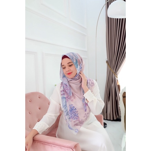 PREMIUM SCARF UNDER THE SEA RADWAH/UNDER THE SEA SCARF RADWAH/ รอยแผลเป็นใต้ทะเล