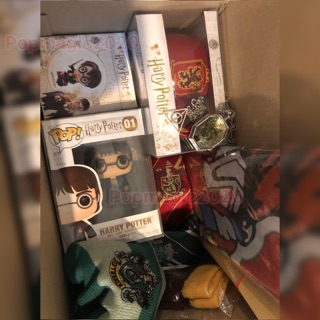 Harry Potter Box 🎁⚡️กล่องของขวัญ ลุ้นของที่ระลึก แฮร์รี่ พอตเตอร์