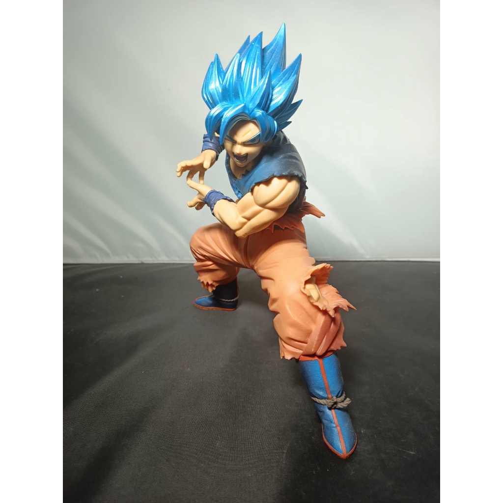 สินค้ามือสองญี่ปุ่น Dragon Ball Gokou super saiyan blue figure Banpresto โมเดล ของแท้นำเข้าจากญี 0929C13