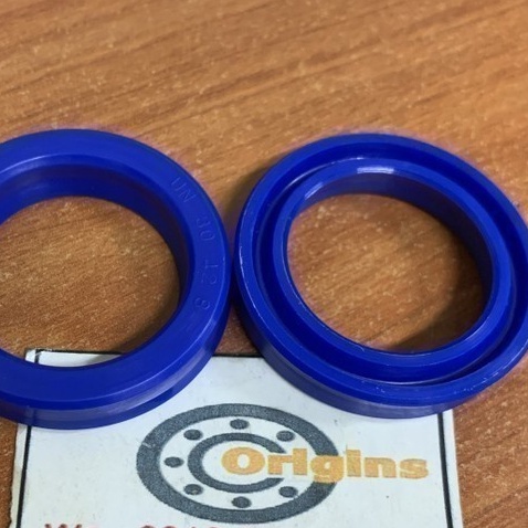 HYDRAULIC SEAL UHS / UN 15 X 30 X 8