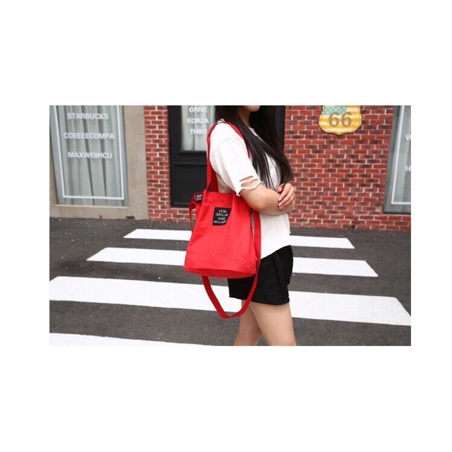 กระเป๋าผ้า Living Share ใบกลาง พร้อมส่งทุกสี!! OF003