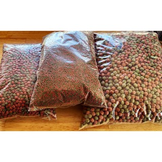 อาหารปลาหางนกยูง แบ่งขาย อาหารปลาทอง อาหารปลาคาฟ อาหารปลาสวย…