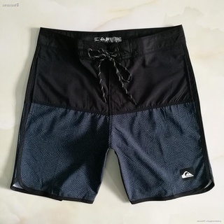 Quiksilver กางเกงขาสั้นผู้ชาย สำหรับชายหาด เล่นเซิร์ฟ ออกกำลังกาย A30047