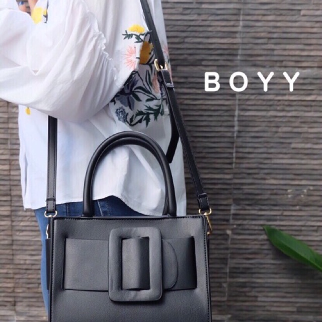 Boyy bobby tote bag  * มีของแถมผ้าผูกกระเป๋า