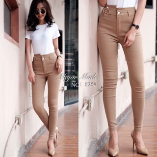 กางเกงSkinny ทรงเอวสูง เนื้อผ้ายืดหยุ่น เก็บทรงเป๊ะมาก สไตล์เกร๋จัดมาอีกรุ่นค่า สีน้ำตาล  อินเทรนด์สุดๆค่ะ ควรมีค่ะสาวๆ