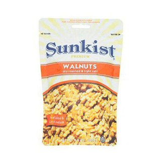 Sunkist Walnuts Roast &amp; Ligth Salt120g ซันคิสต์วอลนัทคั่วและลิกท์เกลือ 120 กรัม