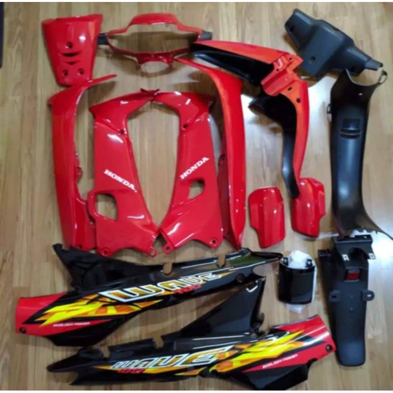 ชุดสี Wave100 รุ่นแรก สีแดง/ดำ 16 ชิ้น