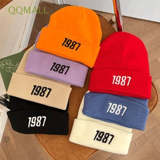 Qqmall หมวกบีนนี่ลําลอง ผ้าถัก ให้ความอบอุ่น ปักลายตัวเลข 1987 สีพื้น สําหรับผู้หญิง