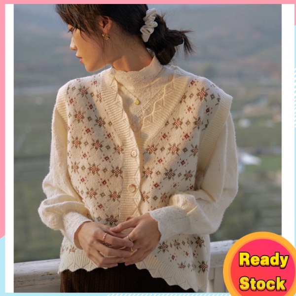 Outerwear 273 บาท ฝรั่งเศส VintagevCollar ถักเสื้อกั๊กคาร์ดิแกนเสื้อกันหนาวเสื้อสตรีหลวมสไตล์ตะวันตกไม่ได้ใช้งานสไตล์เสื้อกั๊กแจ๊กเก็ต Baby & Kids Fashion