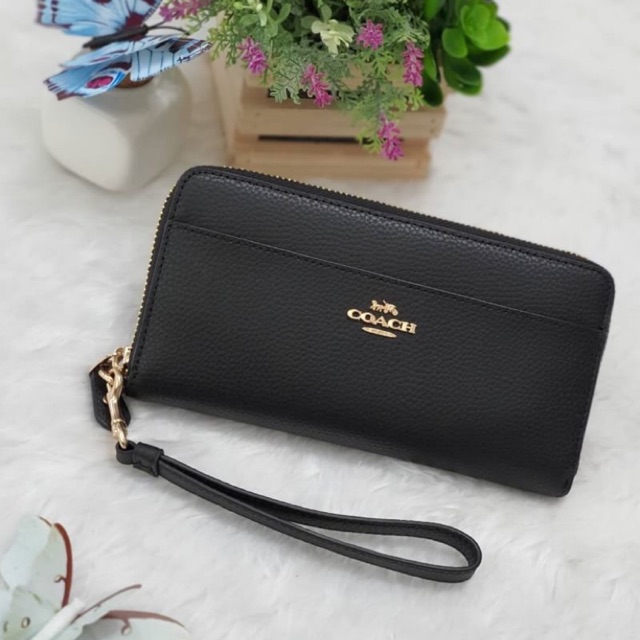 (ผ่อน0%) กระเป๋าสตางค์ ใบยาว ซิบรอบ คล้องมือ ACCORDION ZIP WALLET (COACH F76517)