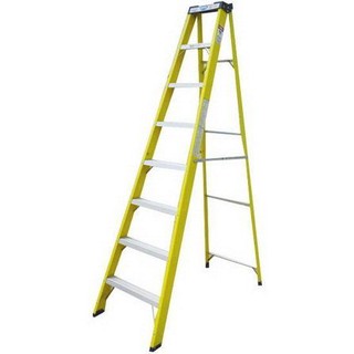 8Ladder with alu step &amp; fiberglass rail บันไดกันไฟ LITE FG307 8 ฟุต สีดำ-เหลือง บันไดทรงA บันได เครื่องมือช่างและฮาร์ดแ