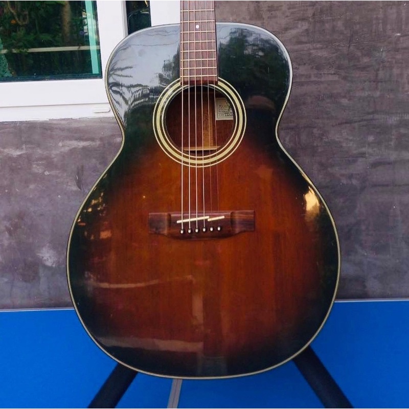 ขายกีต้าร์โปร่งมือสอง TSA500 Takamine