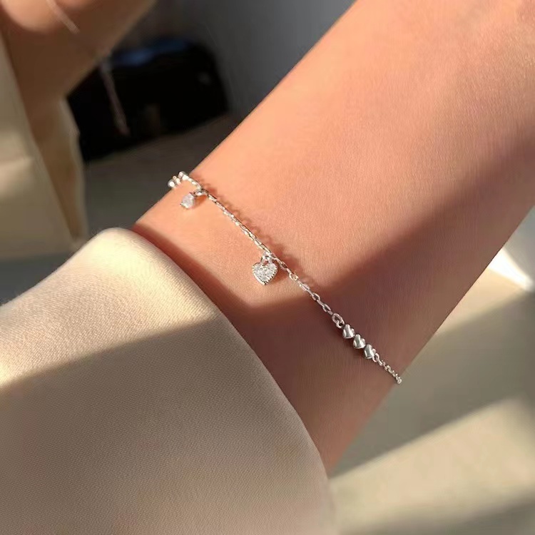 จากไทย 1วันถึง   สร้อยข้อมือเงินแท้เกรด 925 จี้รูปหัวใจ | ดีไซน์เรียบง่าย แฟชั่นสร้างสรรค์ | สำหรับสุภาพสตรี