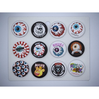 เข็มกลัด 3.2cm/4.4cm Mishka mnwka  eye ลวดลาย Pattern