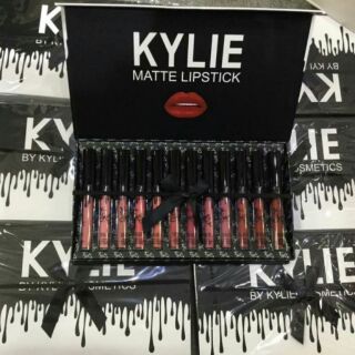 kylie กล่องดำ 12 สี