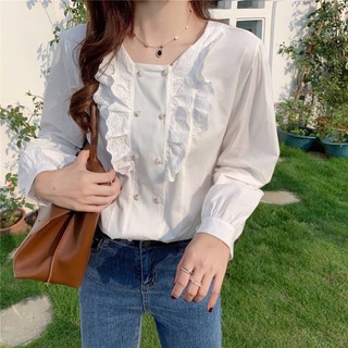 white floral blouse 🕊