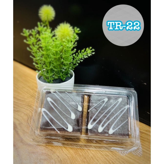 กล่องเบเกอรี่2ช่องใส ล๊อคได้ (50ใบ/แพค) TR-22