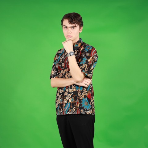 เสื้อบาติกผ้าคอตตอน (ผ้าสีพื้นลายผ้าไหมบาติก) สินค้านำเข้าจากประเทศอินโดนีเซียAEC  รุ่น SHB58