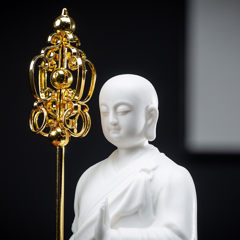 ▥Ceramic Ksitigarbha Buddha Statue White porcelain handmade sculpture Chinese Buddha Statue Home Decoration Feng Shui St