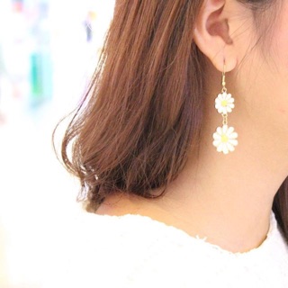 Long Daisy earring