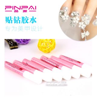 💥พร้อมส่ง💥 กาวติดเล็บปลอม 2G 1ชิ้น แบบที่แถมในเล็บปลอมสำเร็จรูป
