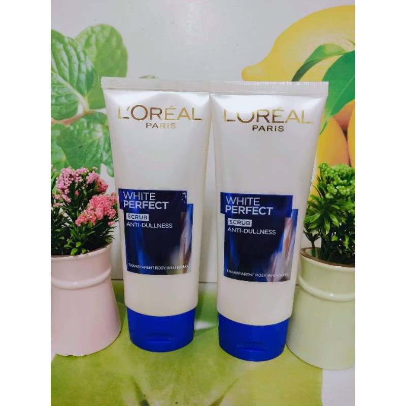 white perfect scrub