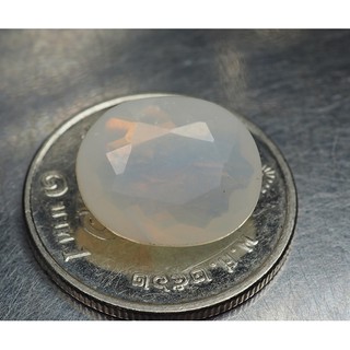 โอปอลขาว (White Opal) 3.70 กะรัต (6852)