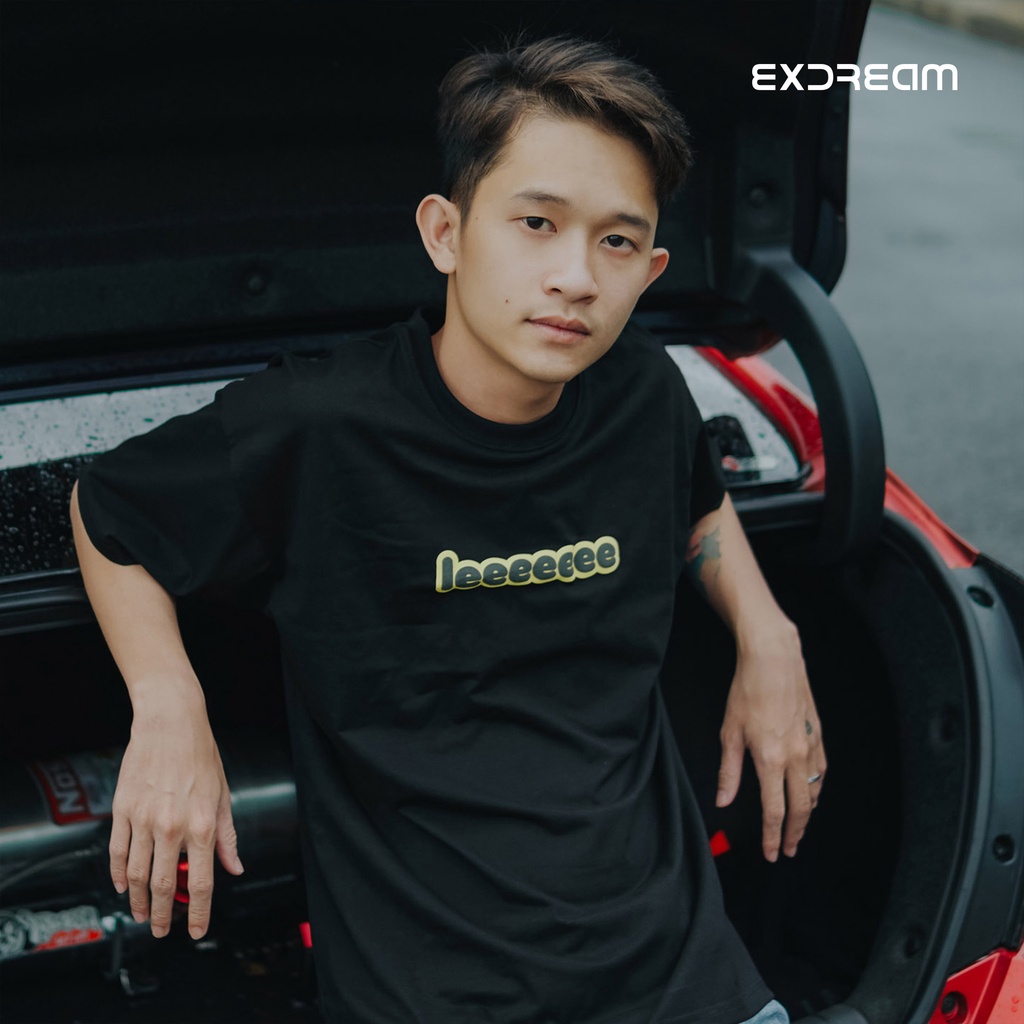 เสื้อยืด Leeeeeee Basic - ExDream x TikToker Hoang Tu | ผ้าฝ้าย 4C 240แกรม