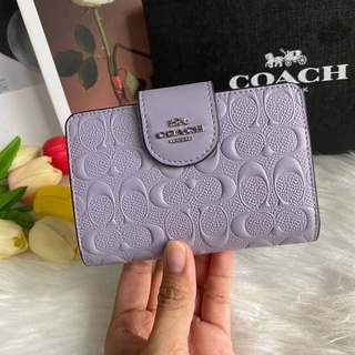 COACH C5896 MEDIUM CORNER ZIP WALLET IN SIGNATURE LEATHER