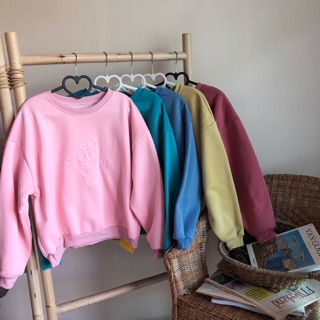 เสื้อแขนยาวปั๊มลายelmo งานกระแสช่วงนี้ค่ะ  มี5สี