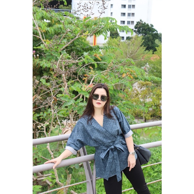 เสื้อคอตตอน รุ่นWorking Girl #Weather fever